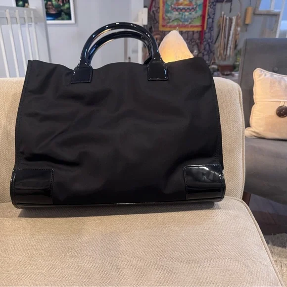 Tory Burch Black Tote with Glossy Logo - Picture 7 of 13